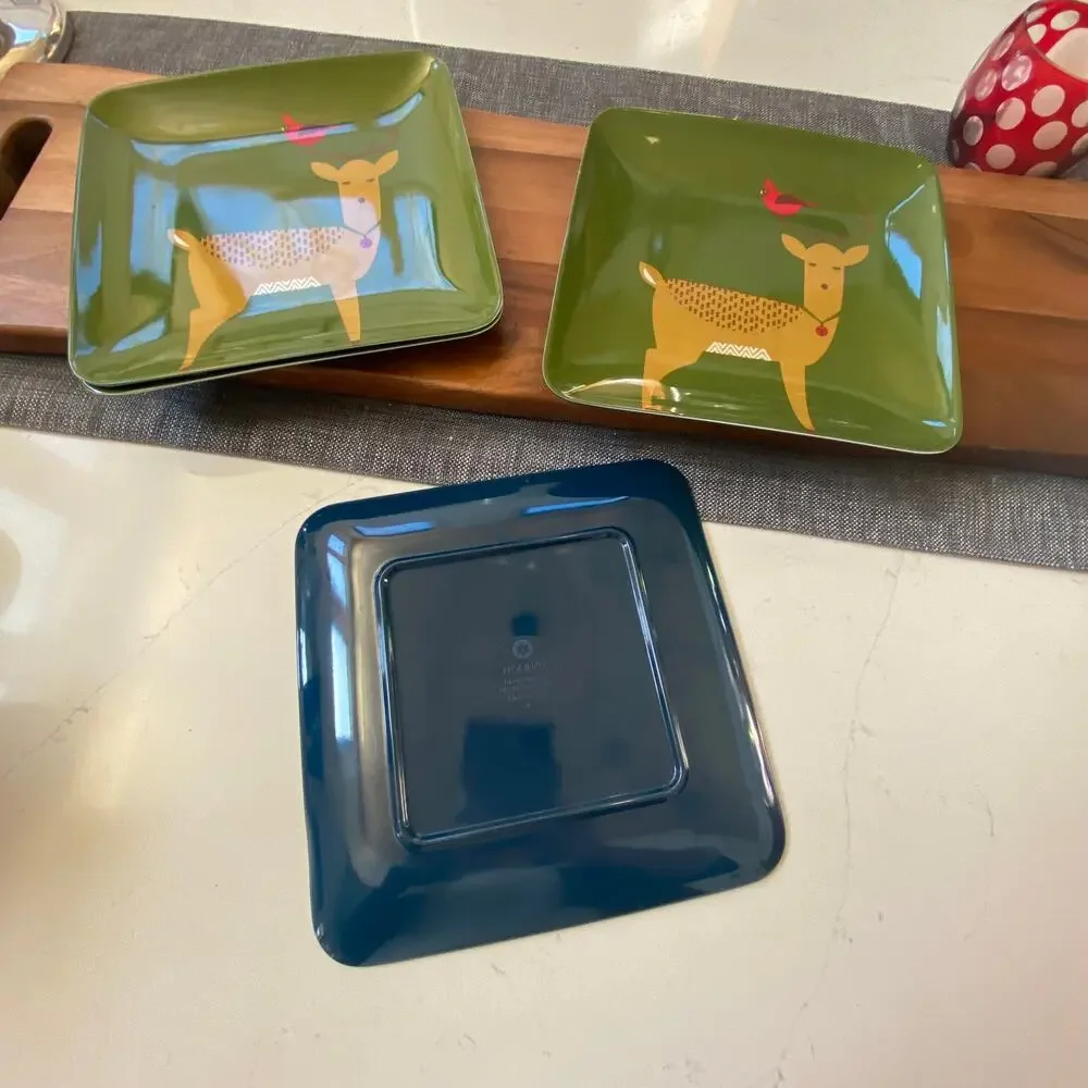 Reindeer Set of 4 Kids Green Square Plastic Snack/Lunch Plates 8-1/2